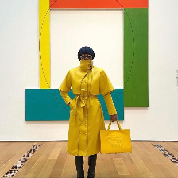 Faux leather jacket never worn - Picture 3 of 7